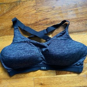 Victoria’s Secret sport bra